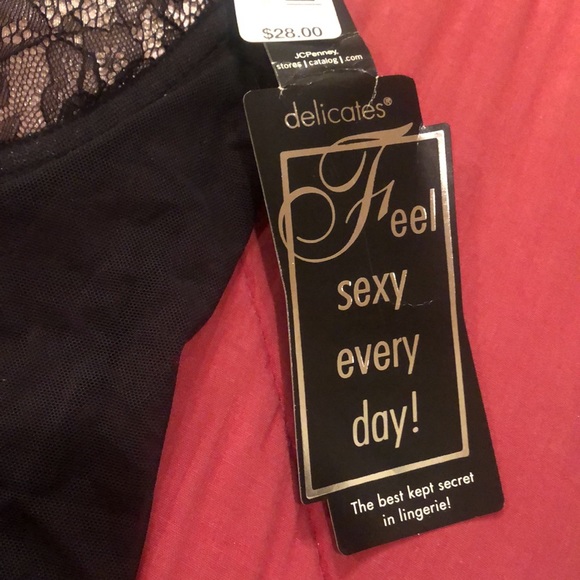 Delicates - Small - Pink and Black - Molded Cup - Back Lace Corset Bra - Picture 3 of 7